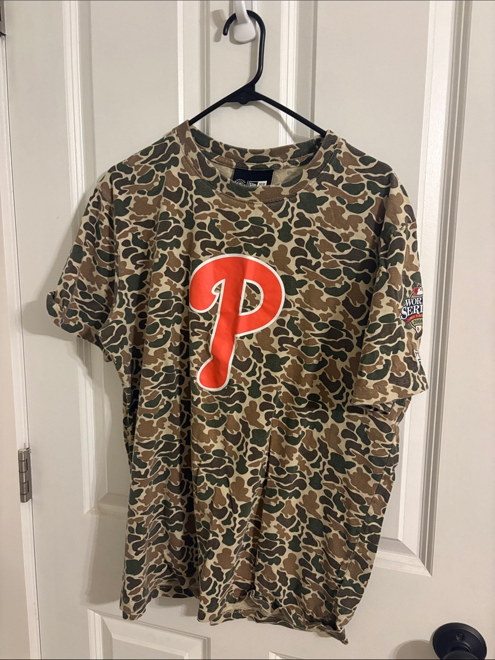 New Era Phillies 2008 World Series t shirt
